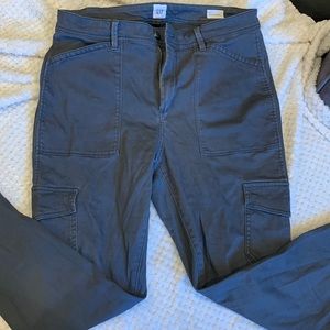 GUC Gap High Rise Skinny Cargo pants